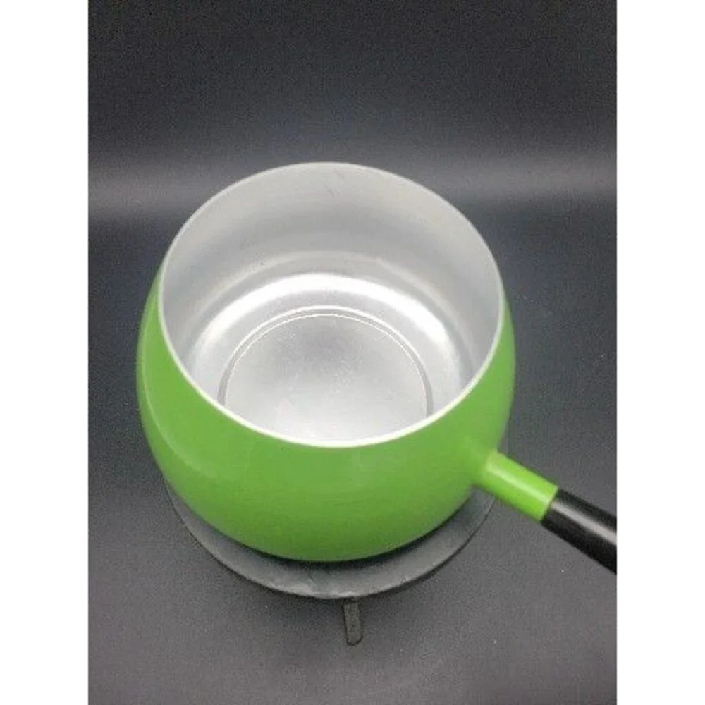 AVOCADO GREEN FONDUE POT W STAND USED LOOK AT THE PICTURES PLEASE